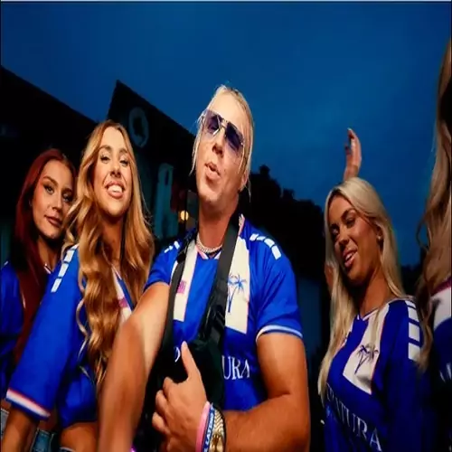 Czy można Panią prosić do Tańca